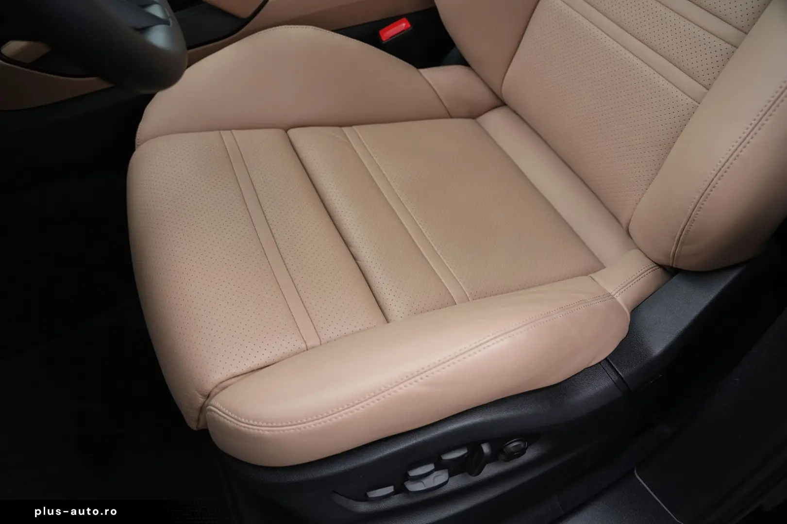 PORSCHE E-Hybrid Coupé ACC-PANO-BOSE-22TURBO-LEDER BEIGE