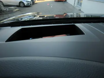 PORSCHE NEW COUPE E-H FOND-RSE HEAD SOFT SPORTSI BELÜ 22