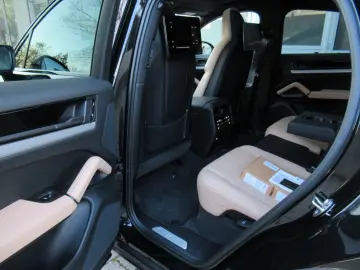 PORSCHE NEW COUPE E-H FOND-RSE HEAD SOFT SPORTSI BELÜ 22