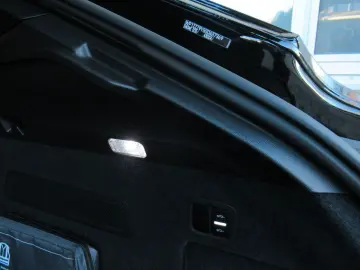 PORSCHE NEW COUPE E-H FOND-RSE HEAD SOFT SPORTSI BELÜ 22