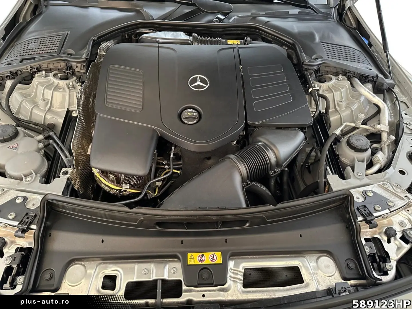 MERCEDES-BENZ CLE 200 Coupé AMG  Night Pano 19  Memo&hellip;