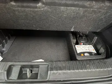 RENAULT CAPTUR 1.6 E-Tech 160CP Intens Plug-In