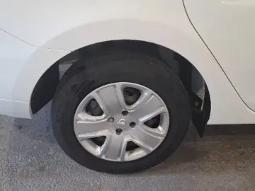 DACIA LOGAN 1.5 Blue dCi 75CP Laureate