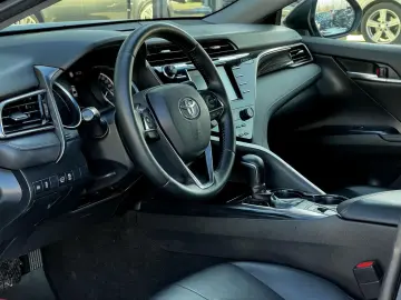 Toyota Camry Gen-Viii-2017