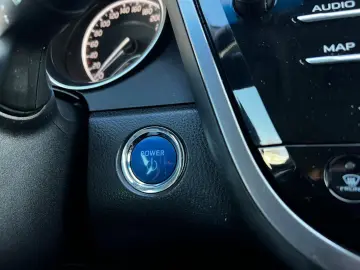 Toyota Camry Gen-Viii-2017