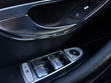 Mercedes-Benz E Gen-W213-2016