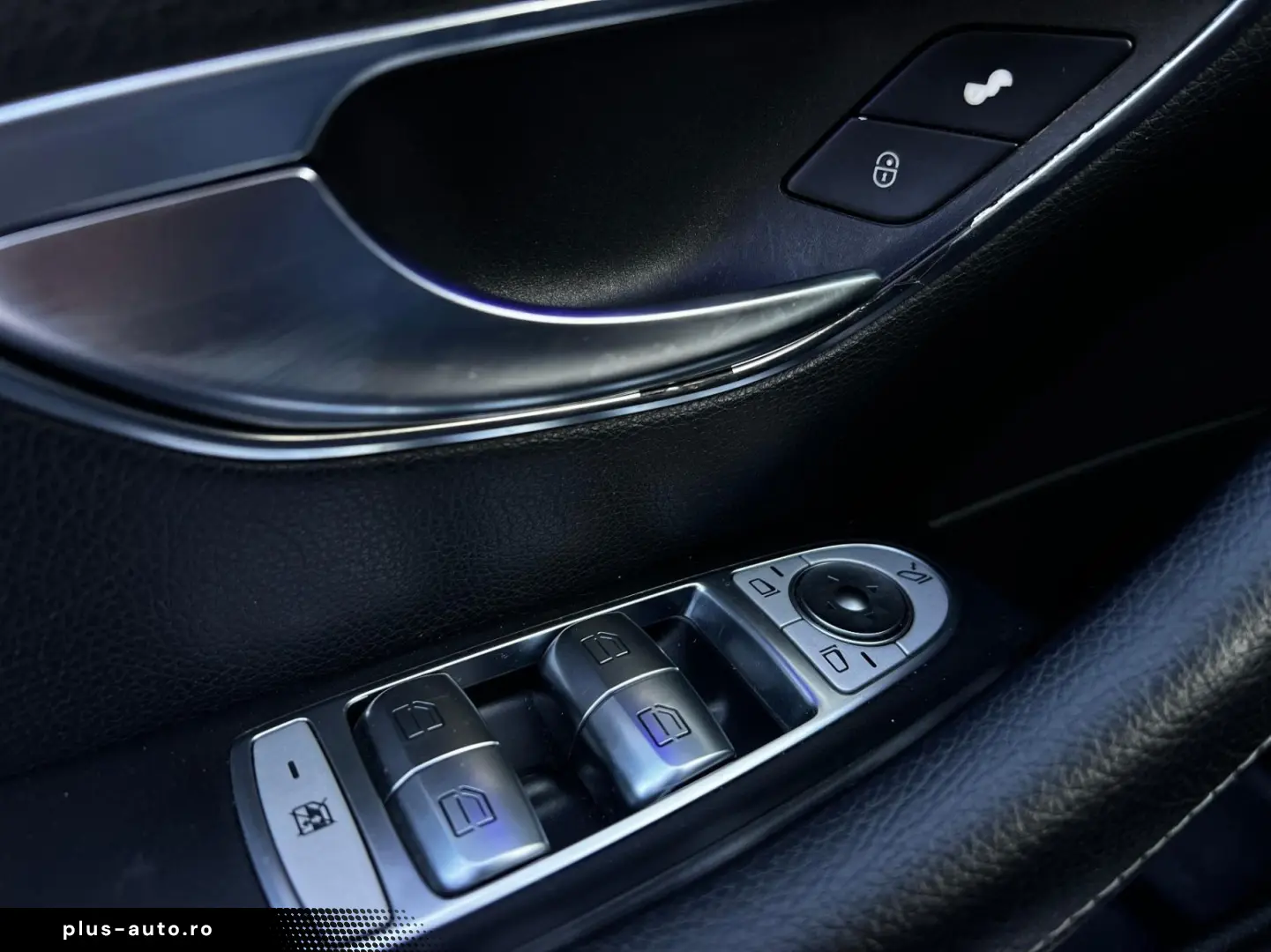 Mercedes-Benz E Gen-W213-2016