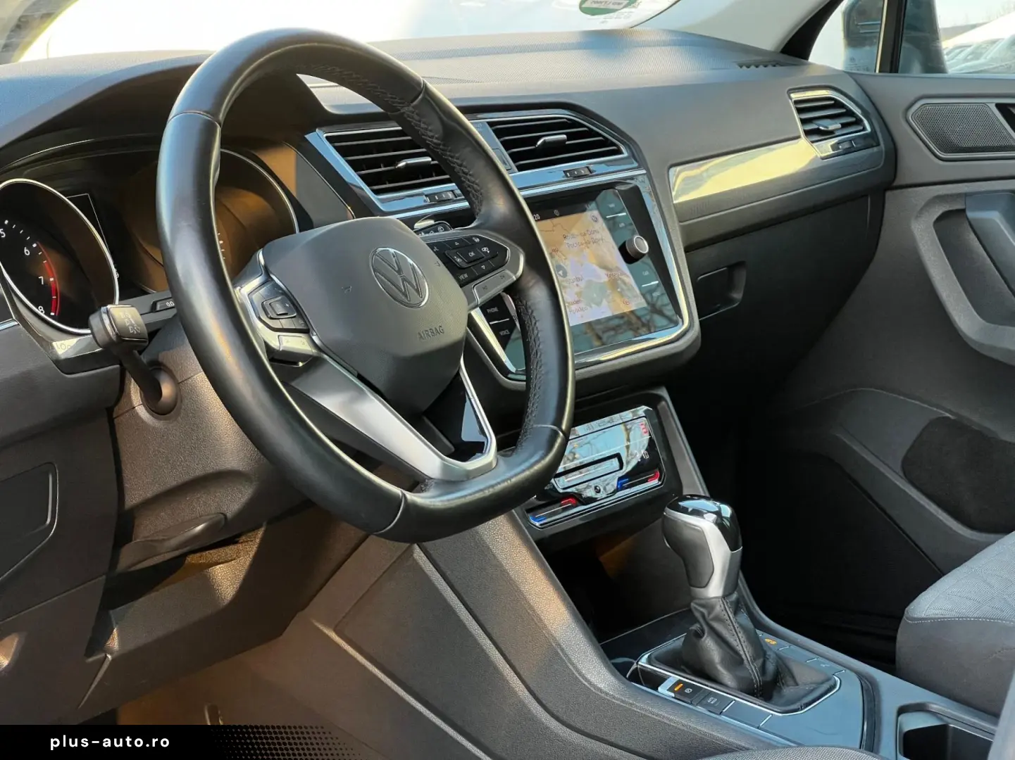 Volkswagen Tiguan Gen-Ii-2016