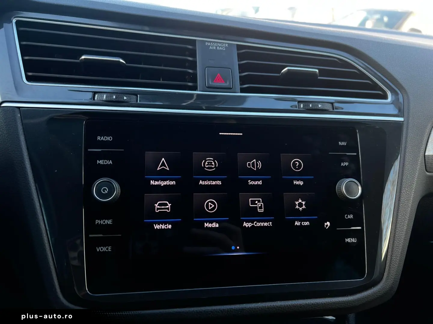 Volkswagen Tiguan Gen-Ii-2016