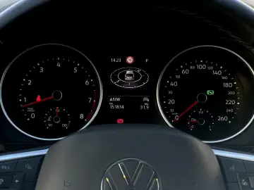 Volkswagen Tiguan Gen-Ii-2016