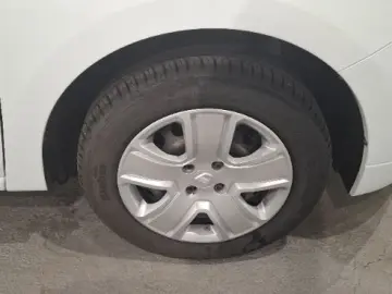 DACIA LOGAN 1.5 Blue dCi 75CP Laureate