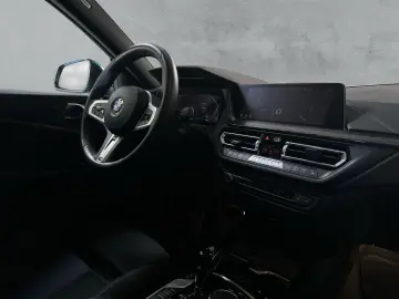 BMW 218 Gran Coupe i M-SPORT