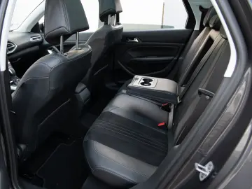 Peugeot 308 SW 1.2 e-THP Feline