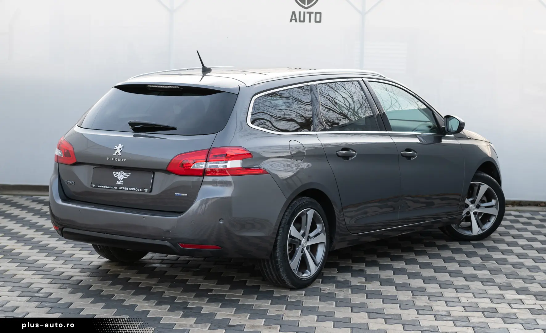 Peugeot 308 SW 1.2 e-THP Feline