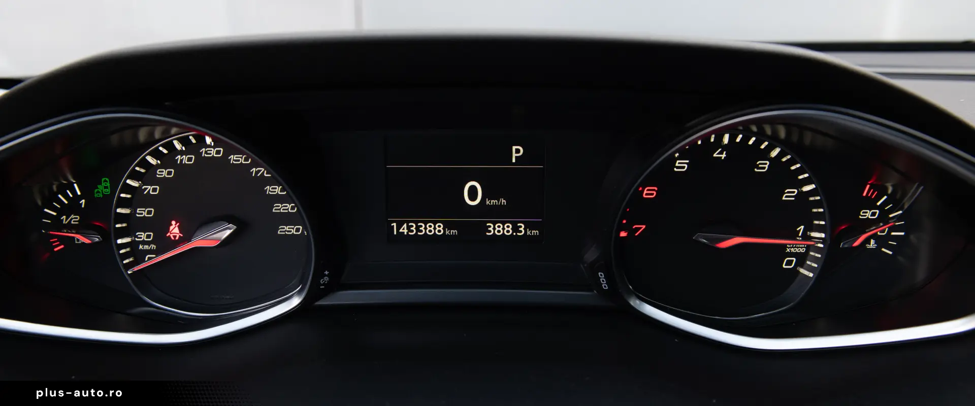 Peugeot 308 SW 1.2 e-THP Feline