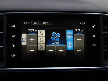 Peugeot 308 SW 1.2 e-THP Feline