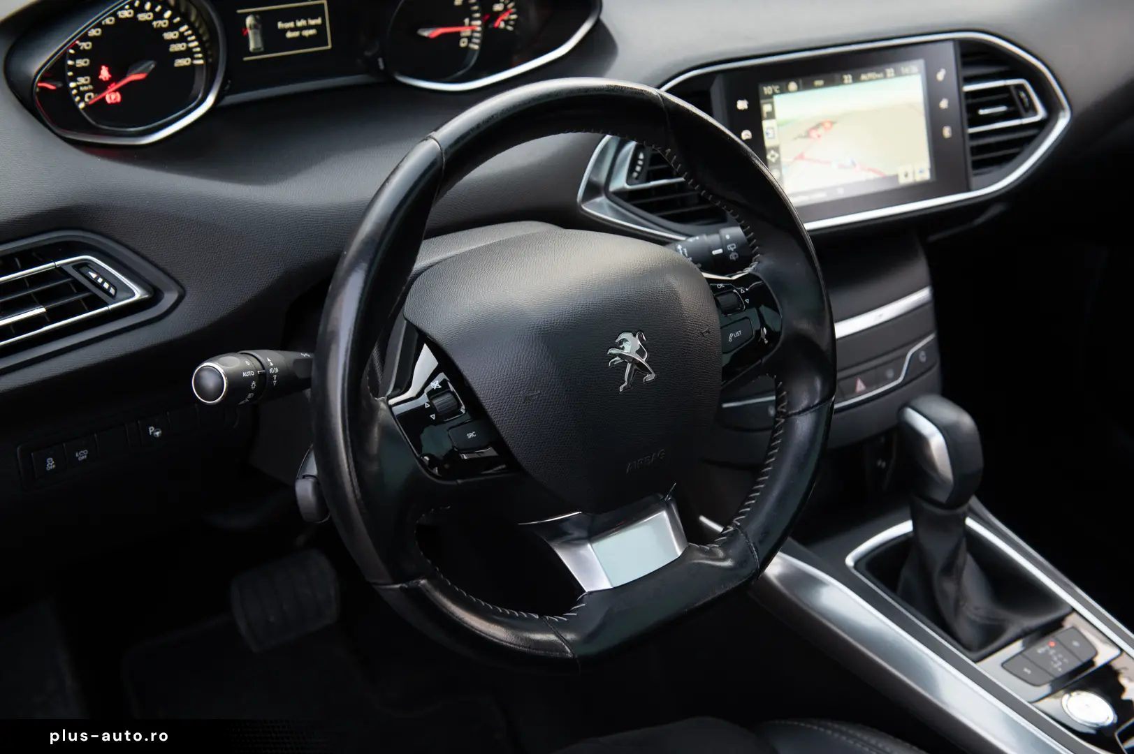 Peugeot 308 SW 1.2 e-THP Feline