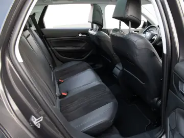 Peugeot 308 SW 1.2 e-THP Feline