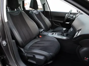 Peugeot 308 SW 1.2 e-THP Feline