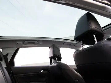 Peugeot 308 SW 1.2 e-THP Feline