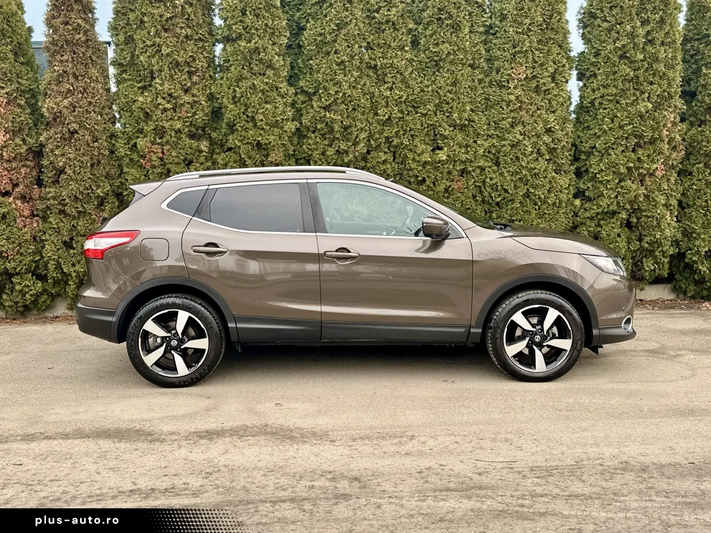 Nissan Qashqai   camera 360   139.000 km    garantie   rate