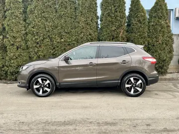 Nissan Qashqai   camera 360   139.000 km    garantie   rate