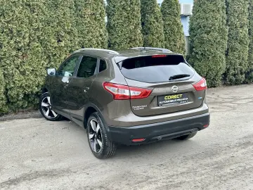 Nissan Qashqai   camera 360   139.000 km    garantie   rate