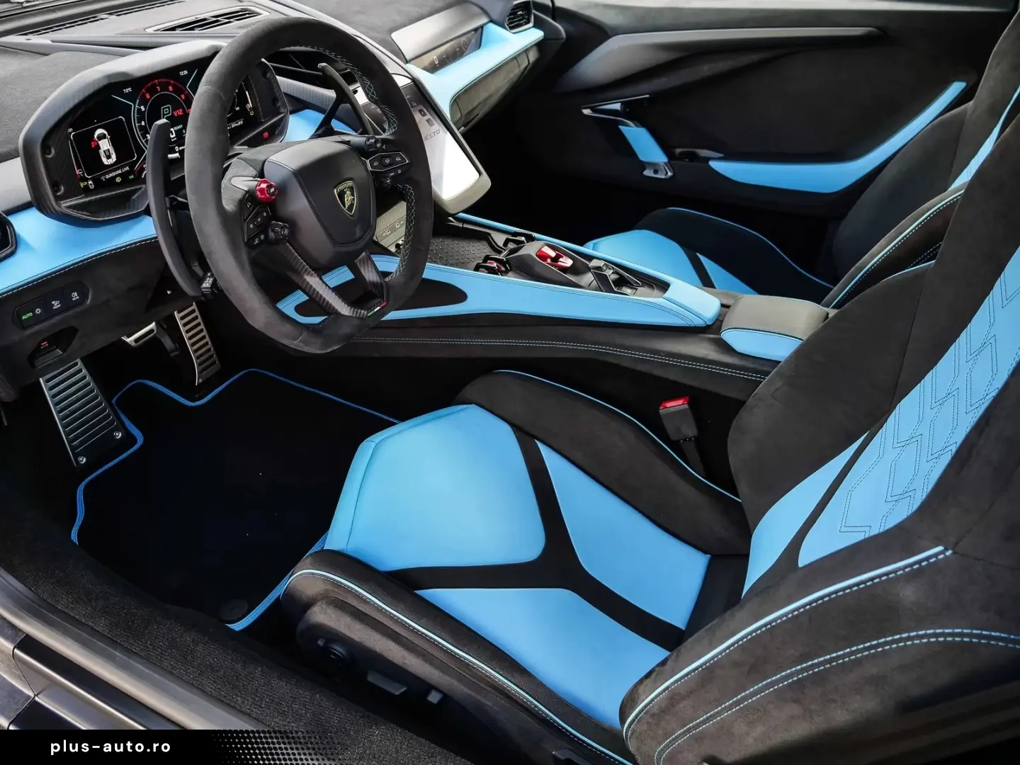 Lamborghini Revuelto