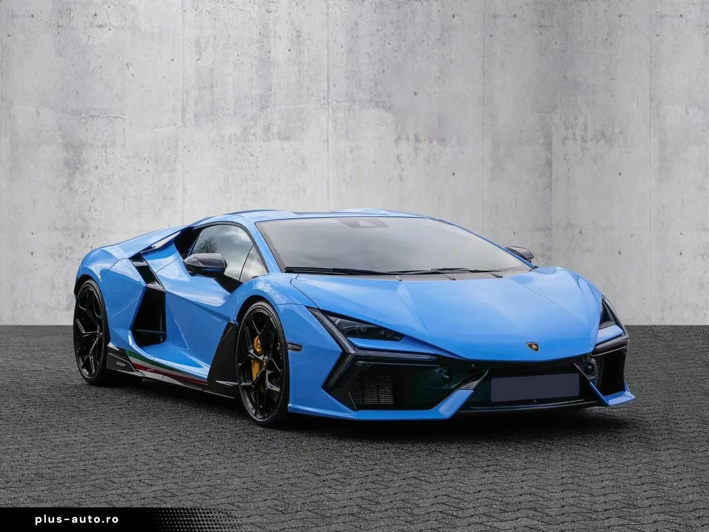 Lamborghini Revuelto