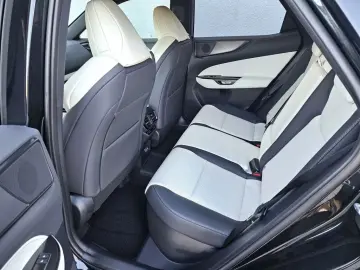 Lexus NX 450h   E-FOUR F SPORT