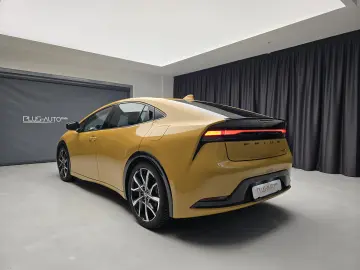 Toyota Prius PHEV Executive