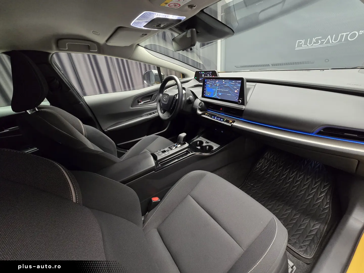 Toyota Prius PHEV Executive