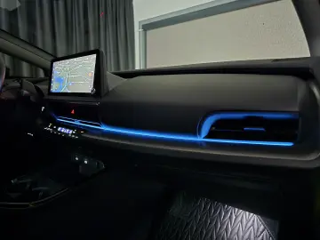 Toyota Prius PHEV Executive