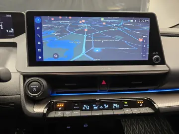 Toyota Prius PHEV Executive