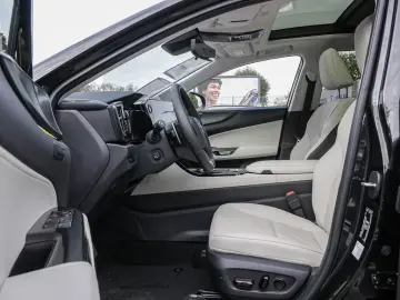 Lexus NX 350h Luxury AWD