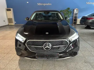 MERCEDES-BENZ E 220 d Avantgarde Advanced Panorama DISTRONIC