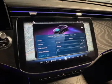 MERCEDES-BENZ E 220 d Avantgarde Advanced Panorama DISTRONIC