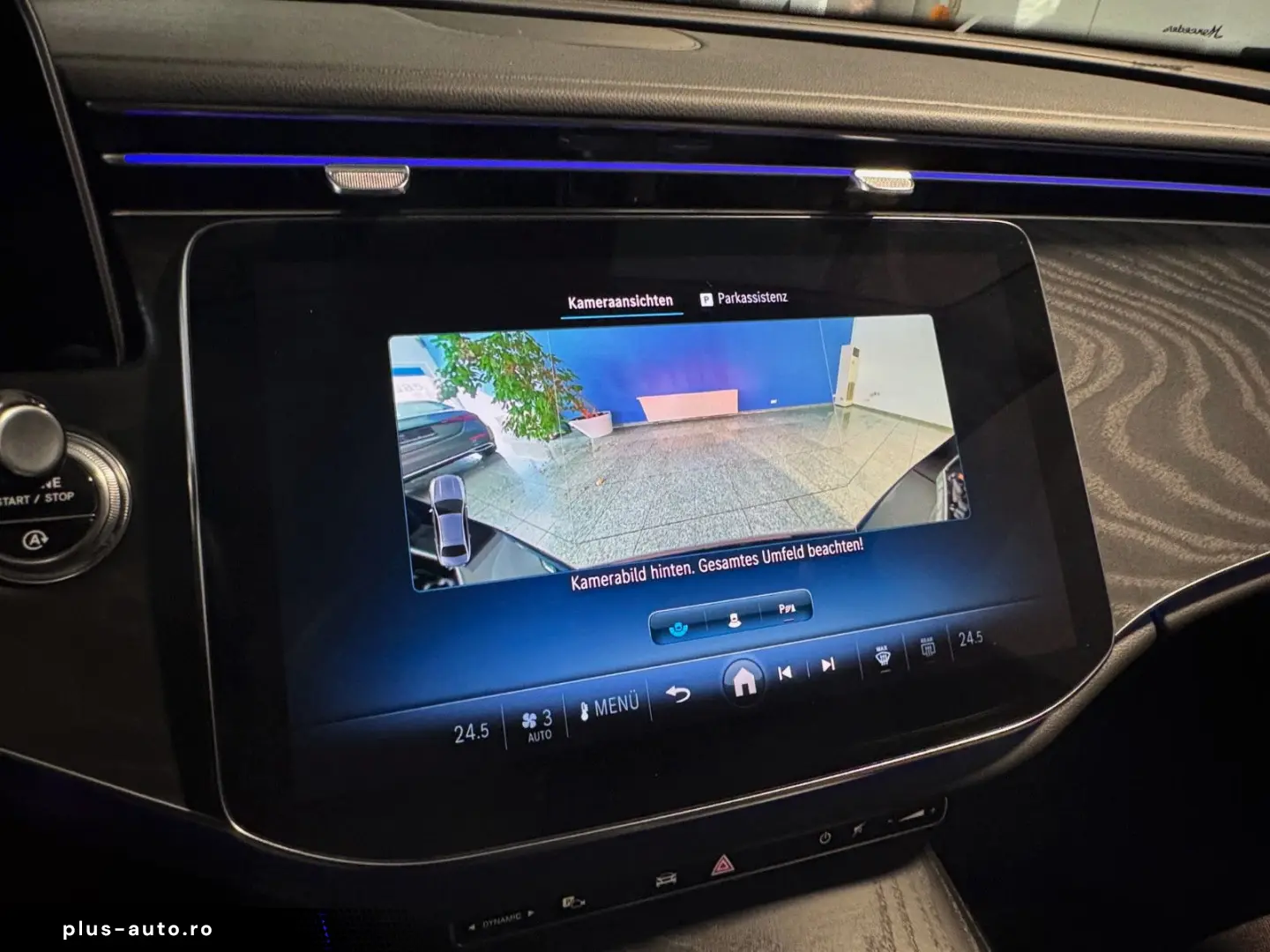 MERCEDES-BENZ E 220 d Avantgarde Advanced Panorama DISTRONIC