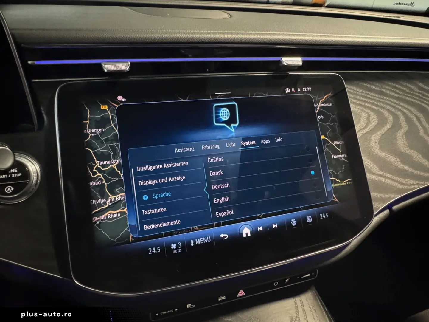 MERCEDES-BENZ E 220 d Avantgarde Advanced Panorama DISTRONIC