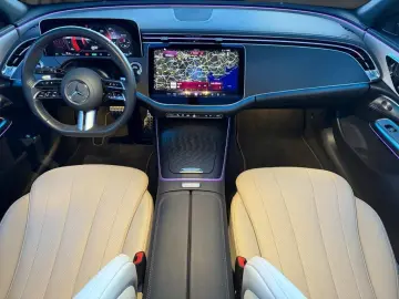 MERCEDES-BENZ E 300 e AMG  Night  Beige Int.  Pano  Burm. 4D