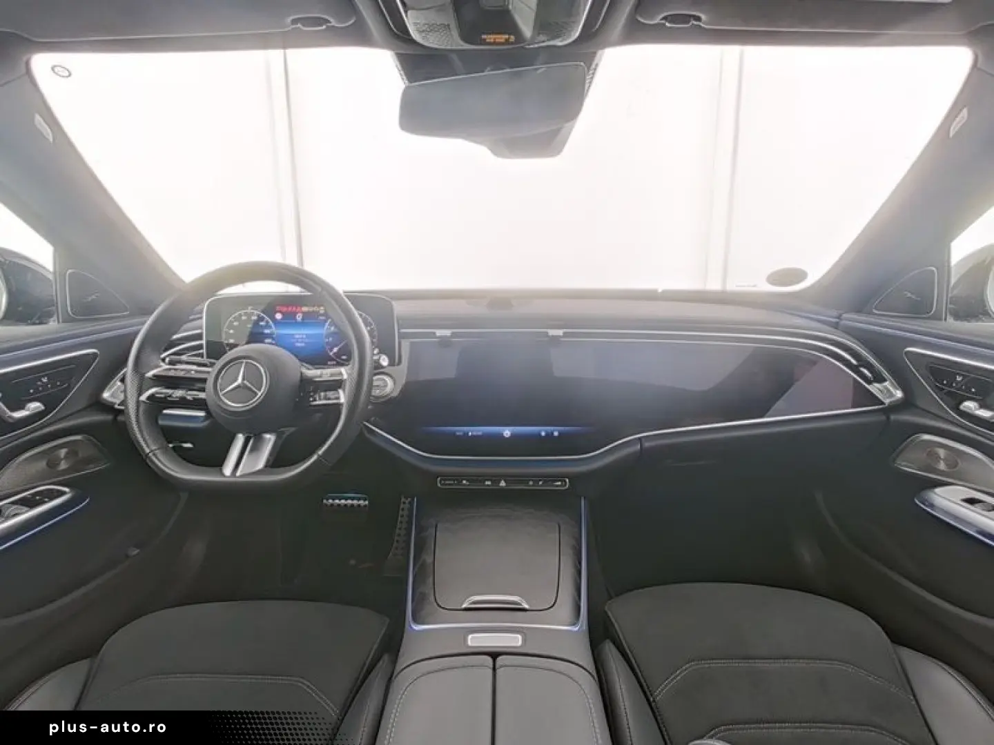 MERCEDES-BENZ E 200 AMG Night SUPERSCREEN Burmester &hellip;