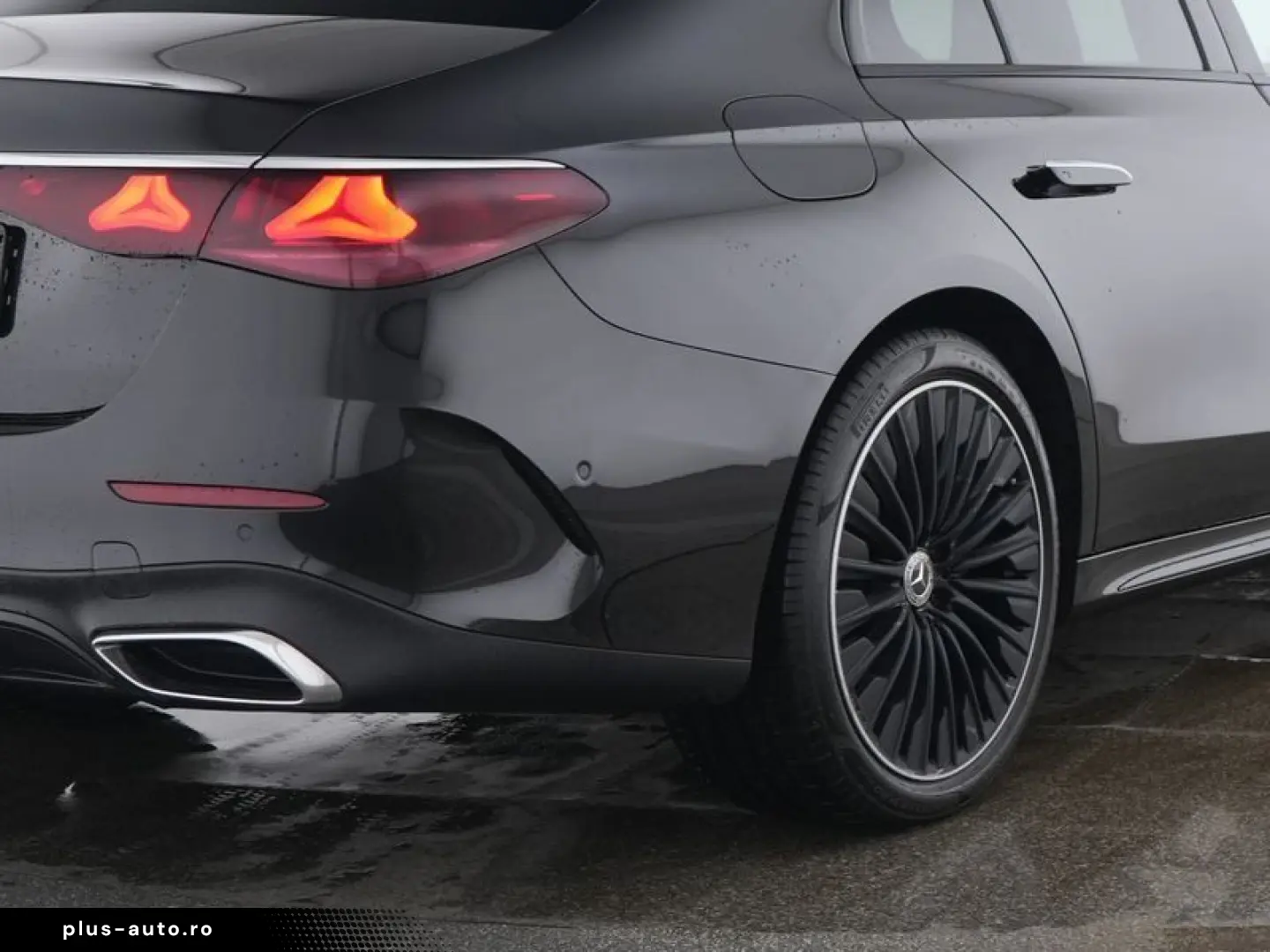 MERCEDES-BENZ E 200 AMG Night SUPERSCREEN Burmester &hellip;