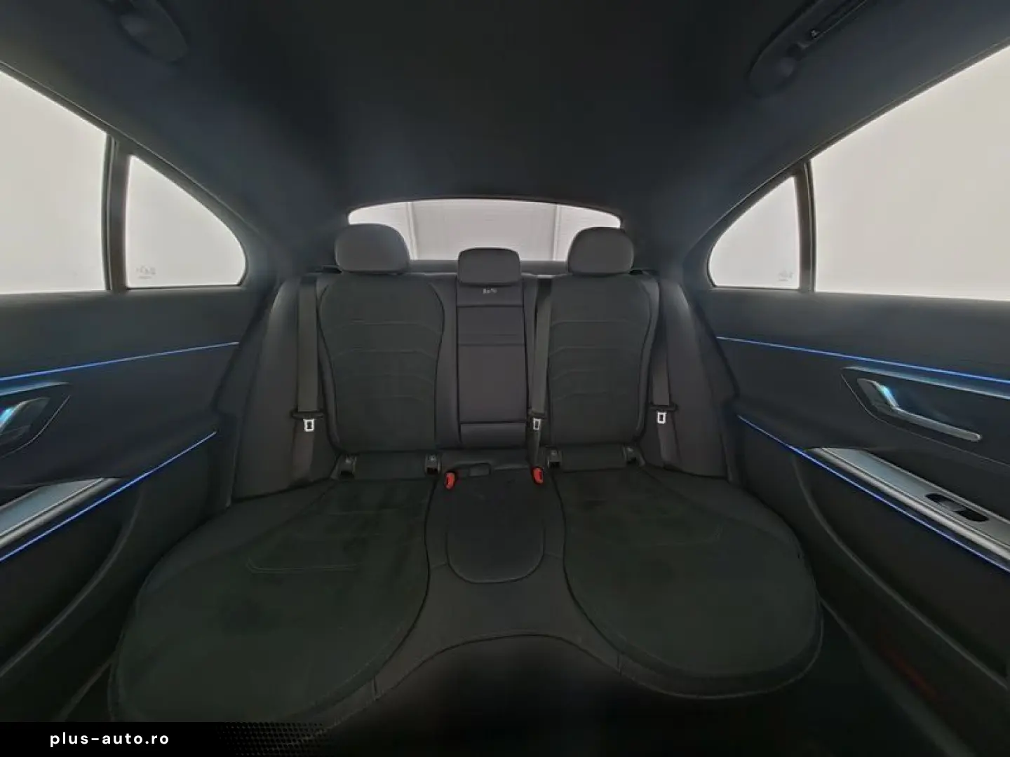 MERCEDES-BENZ E 200 AMG Night SUPERSCREEN Burmester &hellip;