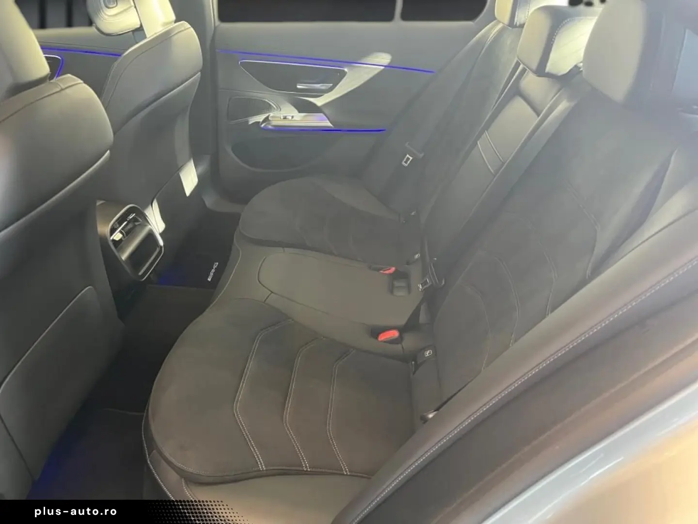 MERCEDES-BENZ E 220 d AMG Navi Pano Kamera Distronic&hellip;