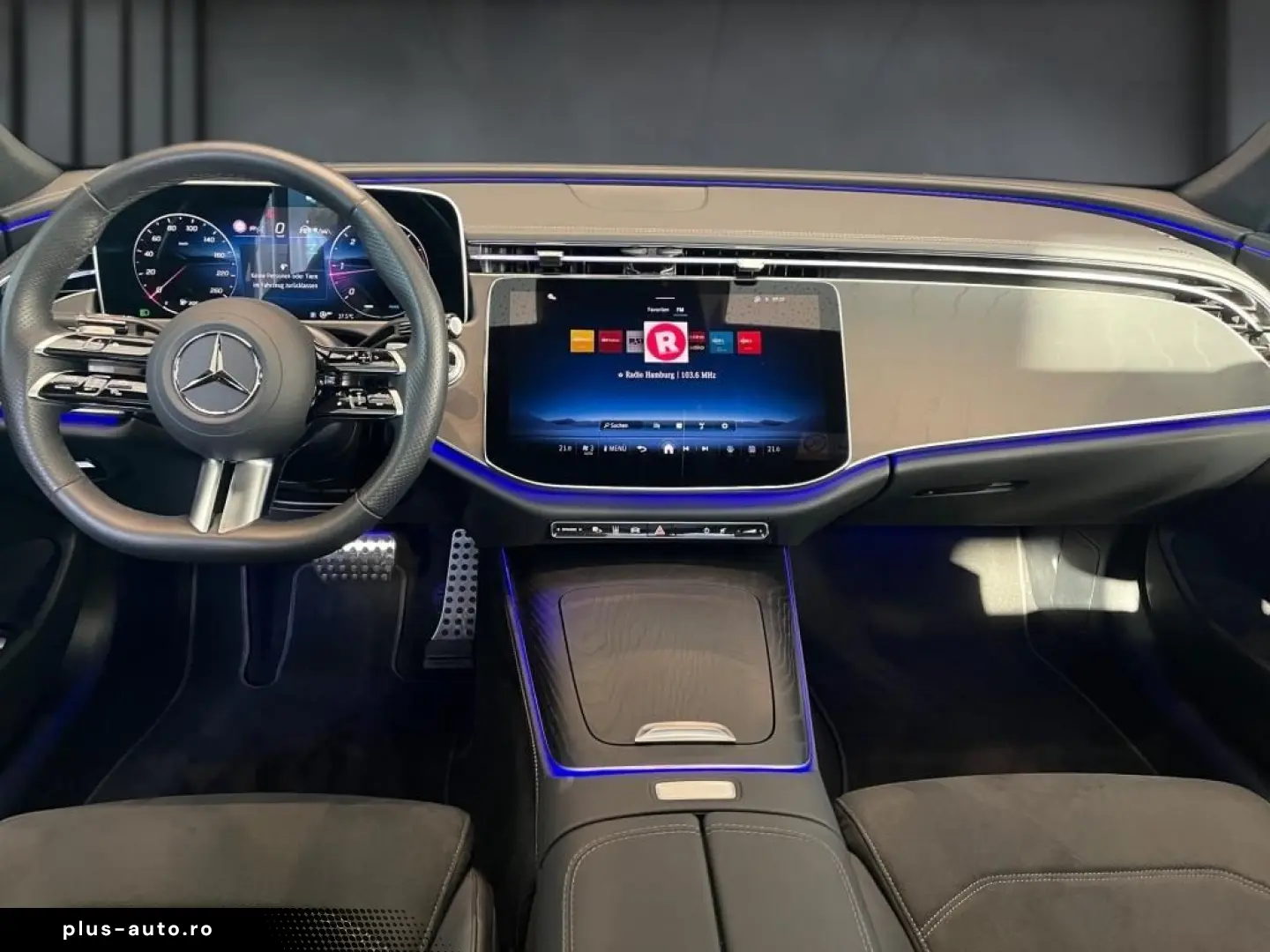 MERCEDES-BENZ E 220 d AMG Navi Pano Kamera Distronic&hellip;