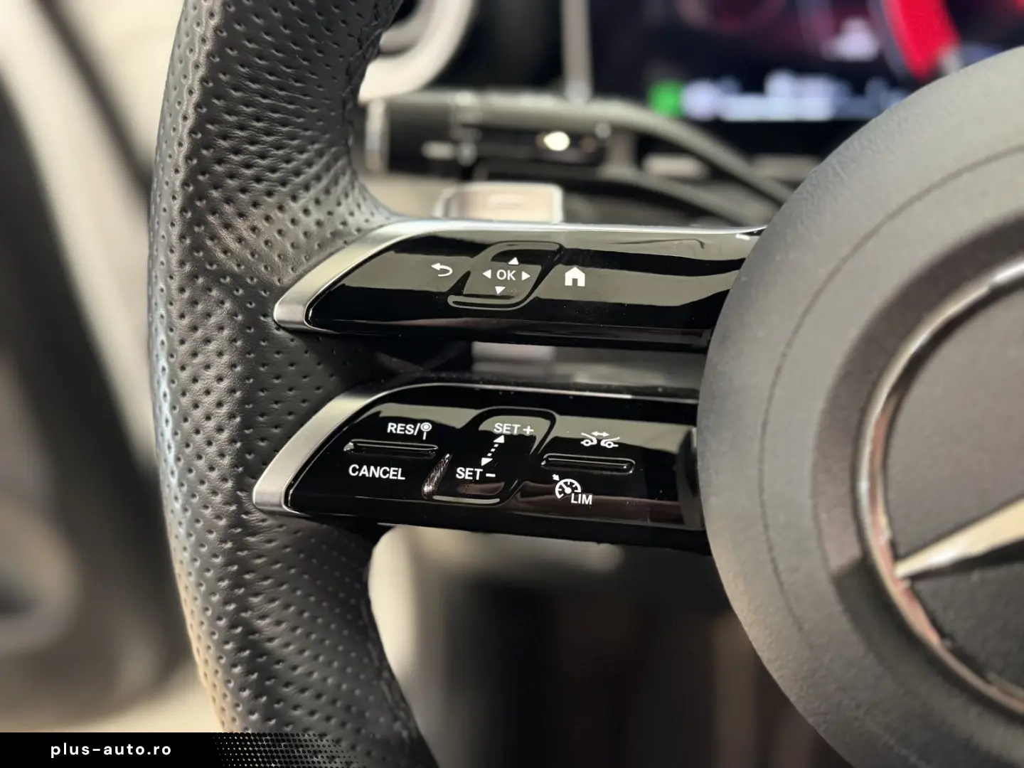 MERCEDES-BENZ C 300 AMG-Line Night LED 360 Cam ACC K&hellip;