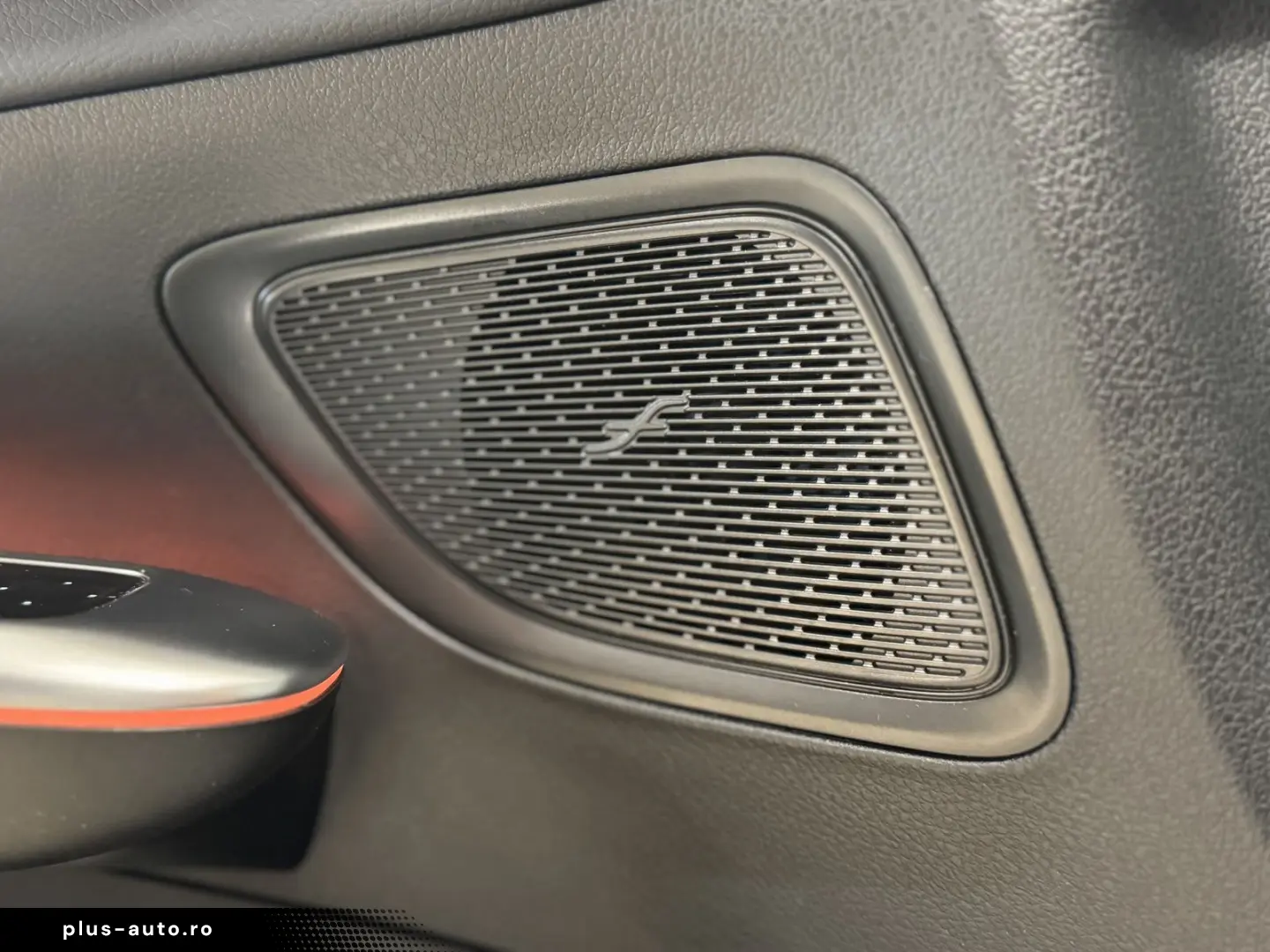 MERCEDES-BENZ C 300 AMG-Line Night LED 360 Cam ACC K&hellip;