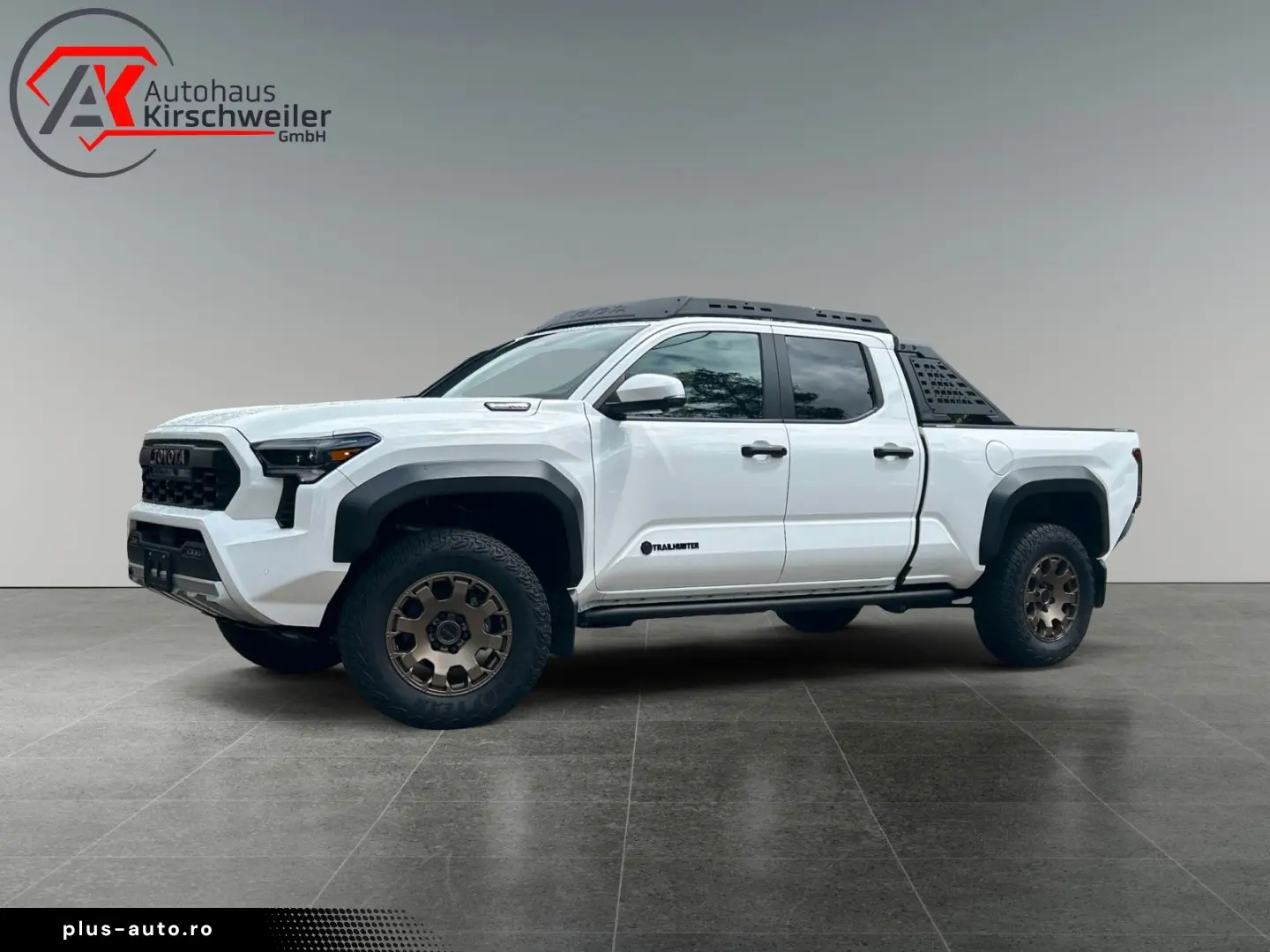 TOYOTA MY25 Tacoma Trailhunter  ON STOCK