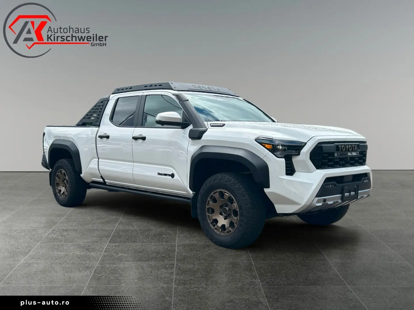 TOYOTA MY25 Tacoma Trailhunter  ON STOCK