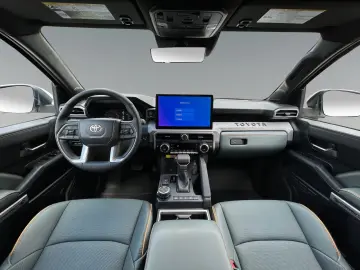 TOYOTA MY25 Tacoma Trailhunter  ON STOCK